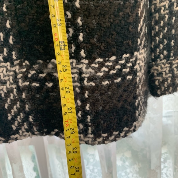 I Madison Black and White Plaid Big Collar Wool Blend Coat - Picture 6 of 12